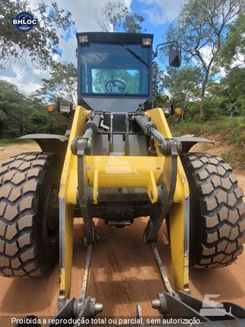 Pá Carregadeira New Holland 12D