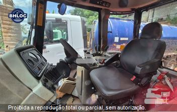 Trator Agrícola Massey Ferguson MF7180