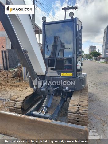 Mini-Escavadeira Bobcat E55Z