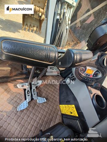 Mini-Escavadeira Bobcat E55Z