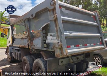 Caminhão Volvo VM 330 6x4 2p (Diesel) (E5)