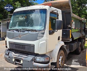 Caminhão Volvo VM 330 6x4 2p (Diesel) (E5)