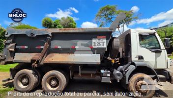 Caminhão Volvo VM 330 6x4 2p (Diesel) (E5)