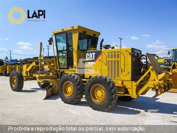 Motoniveladora Caterpillar 120K
