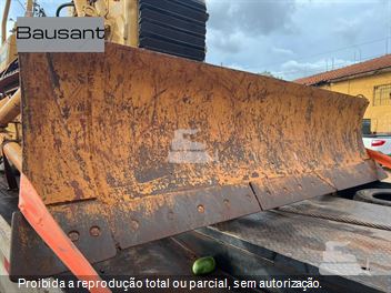 Trator de Esteira Caterpillar D4E