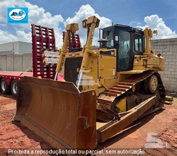 Trator de Esteira Caterpillar D6T