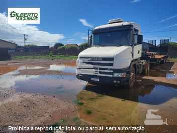 Caminhão Scania T-124 GA 420 6x2 NZ 2p (Diesel) / Millen