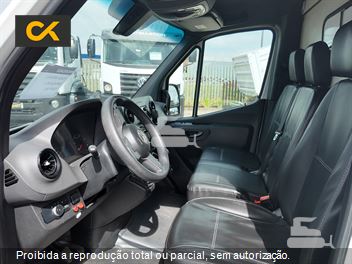 VAN MERCEDES-BENZ SPRINTER 416
