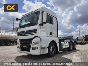 Caminhão Volkswagen Meteor 29.520 6x4 2p (diesel)(E5)