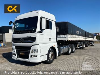 Caminhão Volkswagen Meteor 29.520 6x4 2p (diesel)(E5)