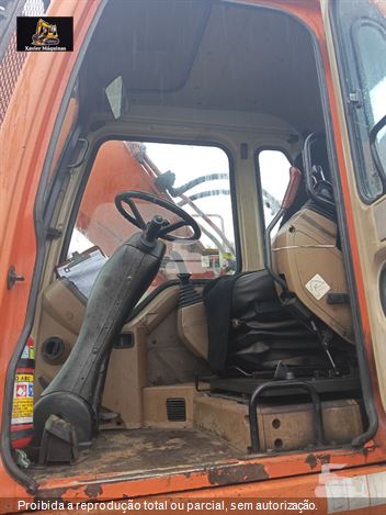 Escavadeira Doosan  S180W-V