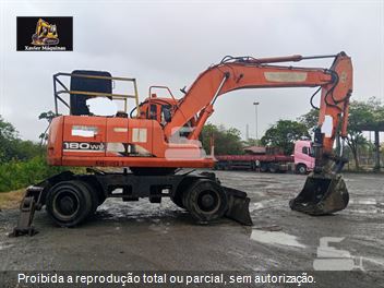 Escavadeira Doosan  S180W-V
