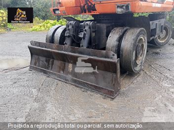 Escavadeira Doosan  S180W-V