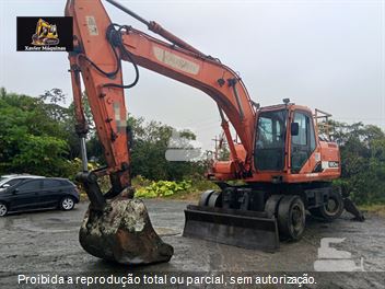 Escavadeira Doosan  S180W-V