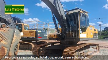 Escavadeira Volvo EC250DL