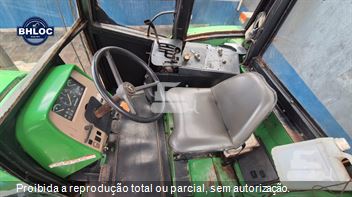 Trator Agrícola John Deere 6415 (106cv)