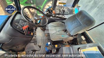 Trator Agrícola New Holland TM7040
