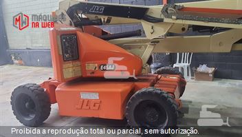 Plataforma Aérea (Elevatória) JLG E45AJ