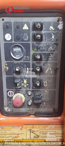 Plataforma Aérea (Elevatória) JLG E45AJ