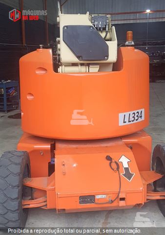 Plataforma Aérea (Elevatória) JLG E45AJ