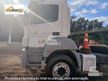 Caminhão Mercedes-Benz Axor 3344 S 6x4 2p (Diesel) (E5)
