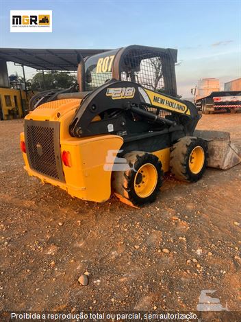 Mini-Carregadeira New Holland L218