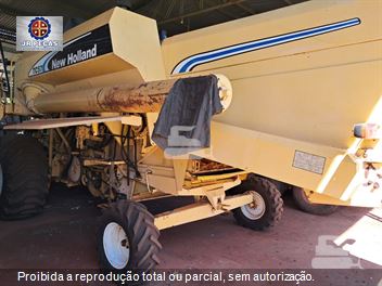 Colheitadeira New Holland TC-57 Hydro