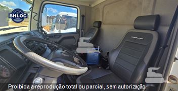Caminhão Volkswagen 24-260 CRM 6x2 2p (diesel)