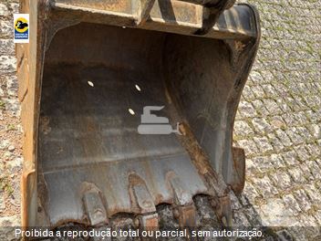 Escavadeira Volvo EC140DL