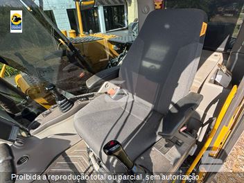 Escavadeira Volvo EC140DL