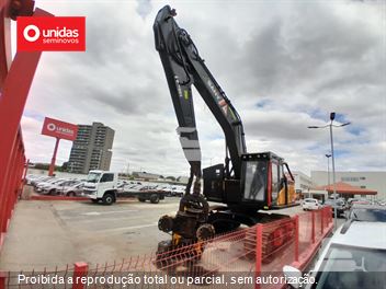 Harvester Sany SY215F