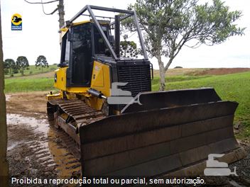 Trator de Esteira John Deere 700J