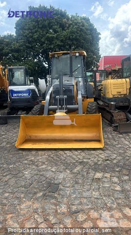 Retro Escavadeira John Deere 310L