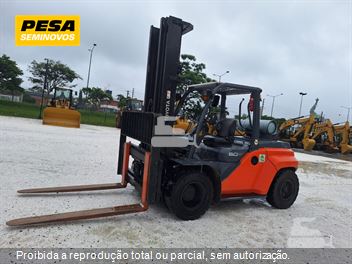 Empilhadeira Toyota 8FG60N