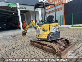 Mini-Escavadeira Yanmar Vio27