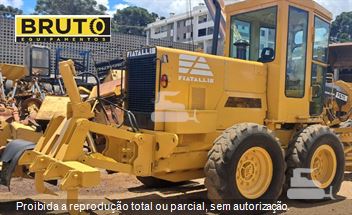 Motoniveladora Fiatallis FG70