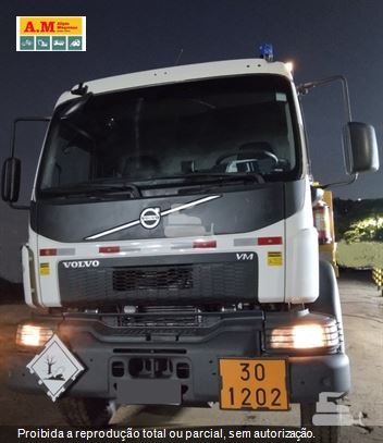 Caminhão Volvo VM 330 6x4 2p (Diesel) (E5)