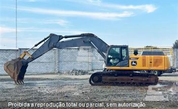 Escavadeira John Deere 350GLC
