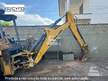 Retro Escavadeira New Holland LB110