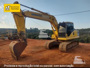 Escavadeira Komatsu PC160