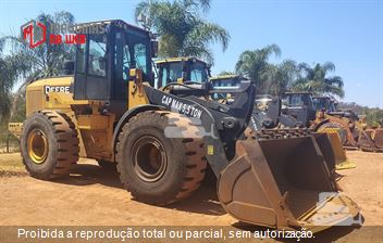 Pá Carregadeira John Deere 644K