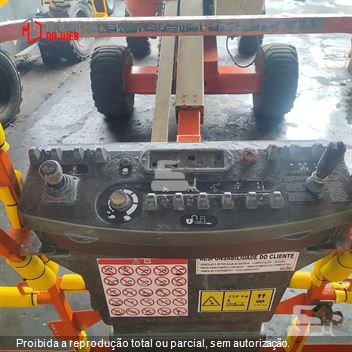Plataforma Aérea (Elevatória) JLG 450 AJ