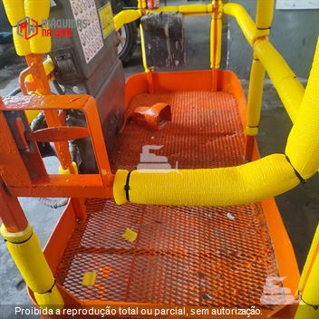 Plataforma Aérea (Elevatória) JLG 450 AJ