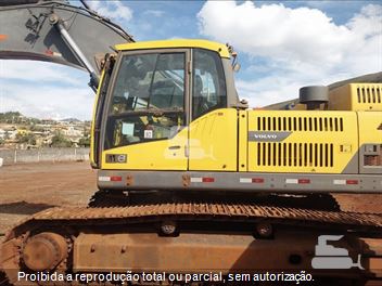 Escavadeira Volvo EC480DL