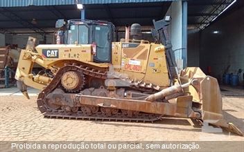 Trator de Esteira Caterpillar D8T