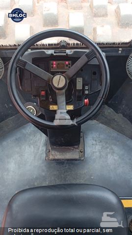 Rolo Compactador Dynapac CA250