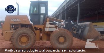 Pá Carregadeira Case W20E