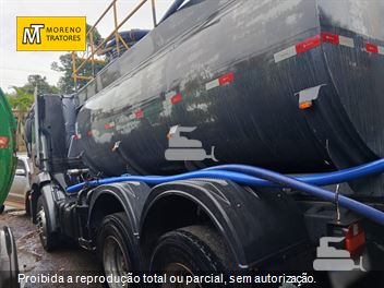 Caminhão Volkswagen 15-180/15-180 E Worker 3-Eixos 2p (Diesel)
