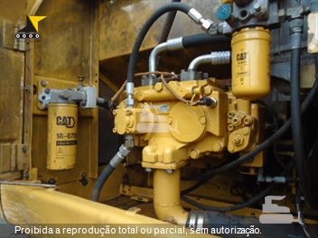 Escavadeira Caterpillar 320D