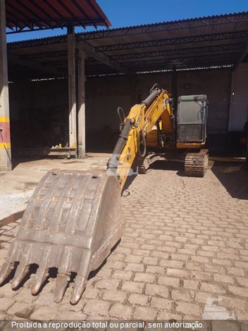 Escavadeira JCB JS130LC